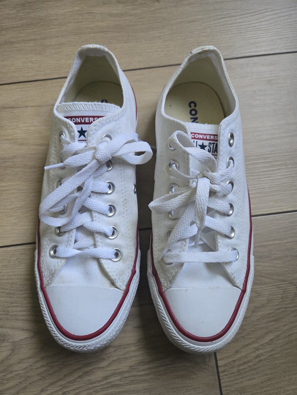 Converse CTAS White Canvas Sneakers Size Wo's 7 Mens 5